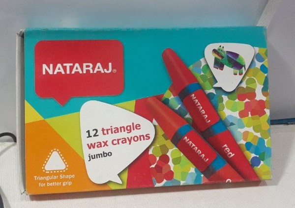 12 Triangle Wax crayons (Nataraj)