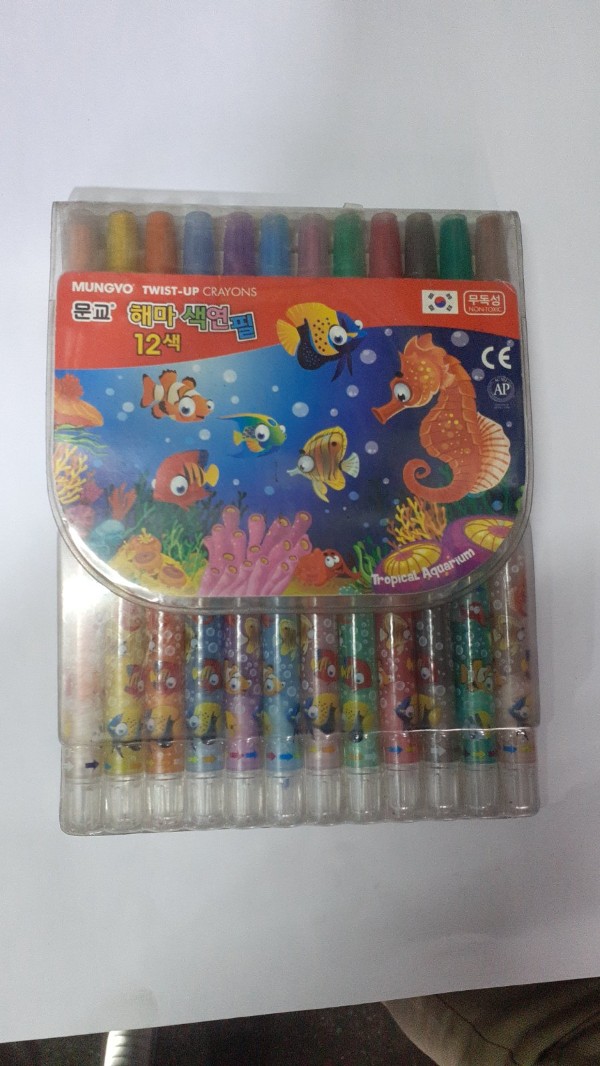 TWIST-UP CRAYONS (MUNGYO)