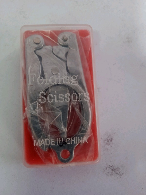 Folding Scissors